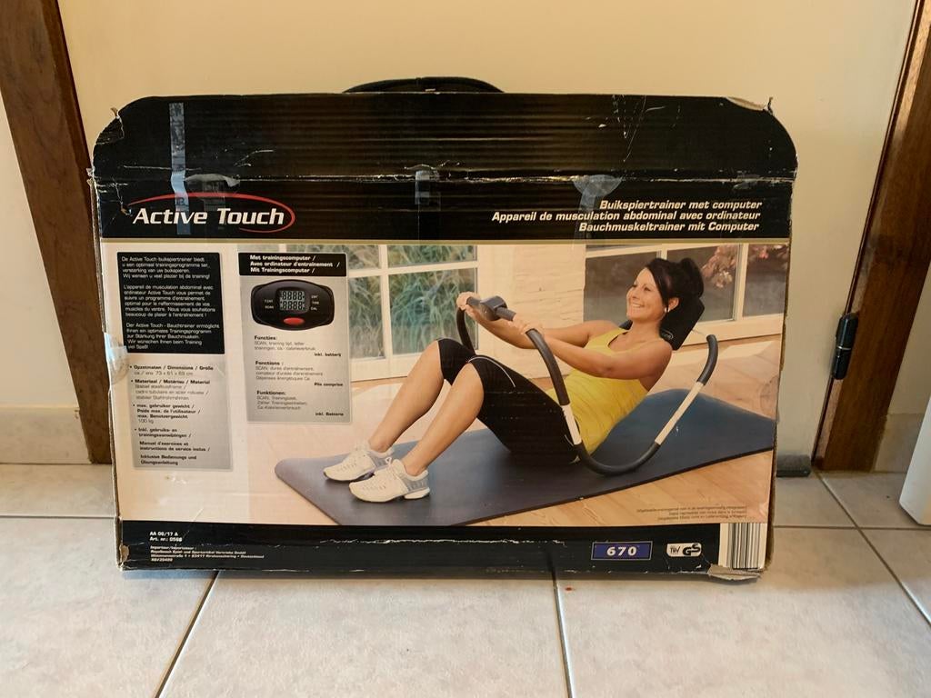 Buikspier trainer met computer, Ophalen, Zo goed als nieuw