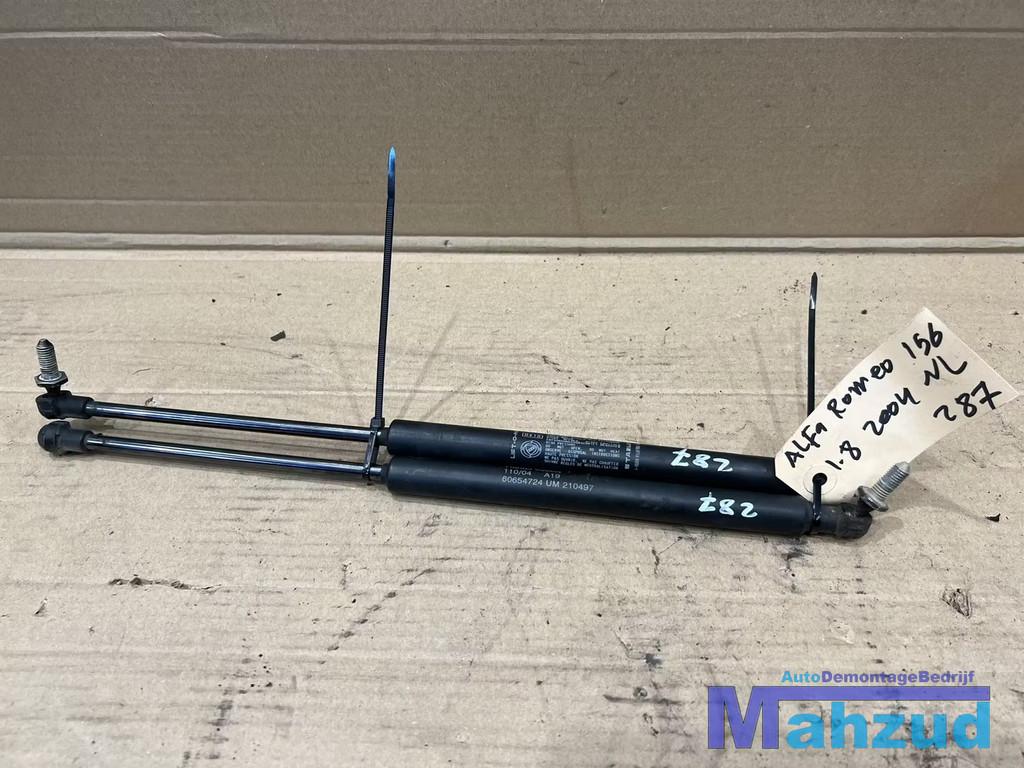 ALFA ROMEO 156 Motorkap gasveer set 1997-2005 60654724, Dpofca@stellantis.com, Stellantis Europe S.p.A., Utilisé, Alfa Romeo