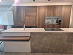 Showroomkeuken te koop!, Huis en Inrichting, Keuken | Complete keukens, Ophalen, Overige kleuren, Nieuw, Enkelwandige keuken