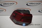 Volkswagen Golf 8 LED achterlicht links buiten 5H0945095C, Auto-onderdelen, Gebruikt, -, Volkswagen, -
