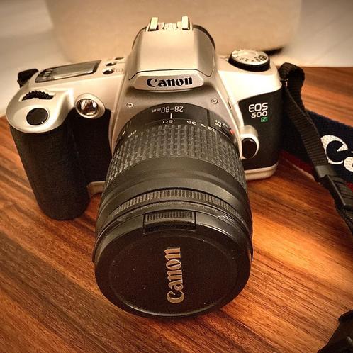 Canon EOS 500N + Objectif zoom Canon 28-80 mm 1:3,5-5,6, TV, Hi-fi & Vidéo, Appareils photo analogiques, Utilisé, Reflex miroir