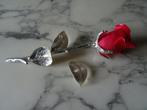 Rose rouge décorative en métal argenté, Antiquités & Art, Enlèvement ou Envoi