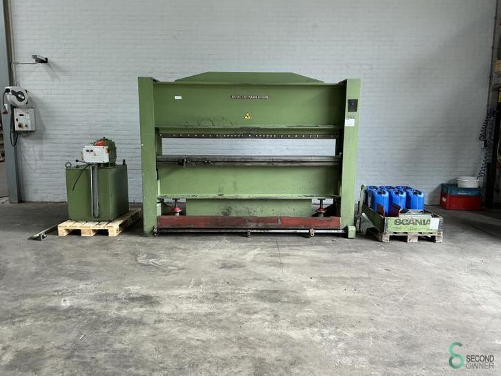 Kantbanken ARTMANN JE 75/2500, Zakelijke goederen, Machines en Bouw | Metaalbewerking