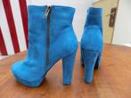 Suede enkellaarsjes Turquoise maat 36, Enlèvement ou Envoi, Boots et Botinnes, Neuf