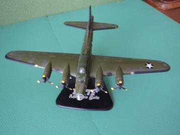 model vliegtuig beschikbaar voor biedingen