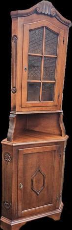 Armoire en coin en bois, Enlèvement, Comme neuf