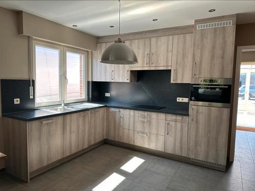 MODERNE KEUKEN(2jaar oud) + 4 ELECTRO, Huis en Inrichting, Keuken | Complete keukens, Zo goed als nieuw, Ophalen