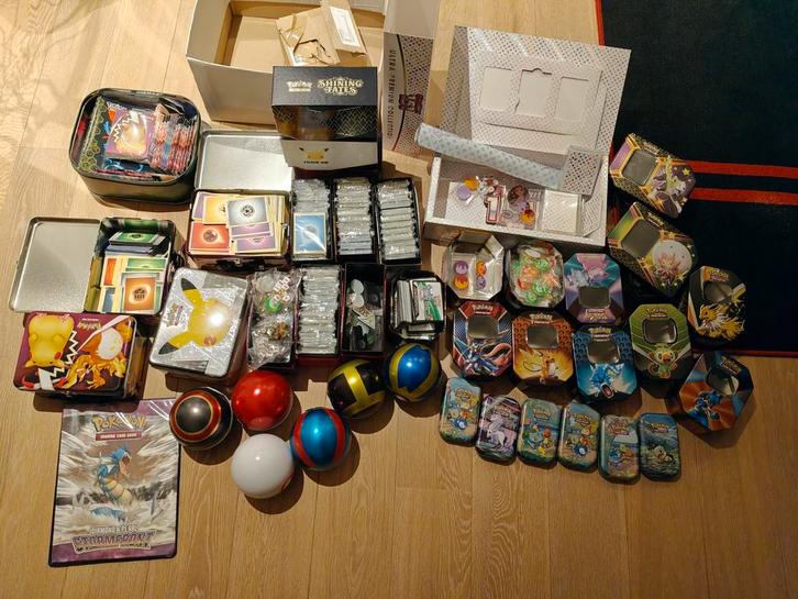 Pokémon lege tins, energy kaarten en etb dozen + varia, Hobby & Loisirs créatifs, Jeux de cartes à collectionner | Pokémon, Enlèvement