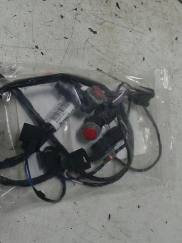 RENAULT CLIO [PARKING_SENSOR] 2013 beschikbaar voor biedingen