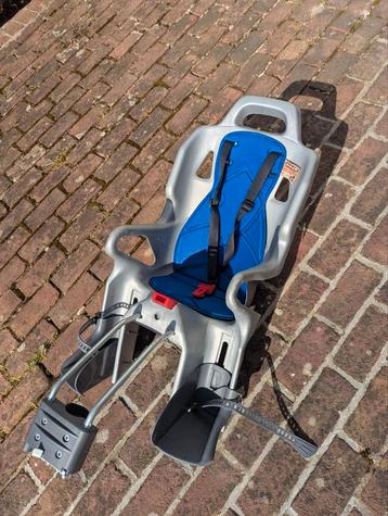 Fietsstoel in goede staat  beschikbaar voor biedingen