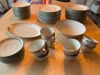 Volledig vintage servies, Antiek en Kunst, Antiek | Servies compleet, Ophalen