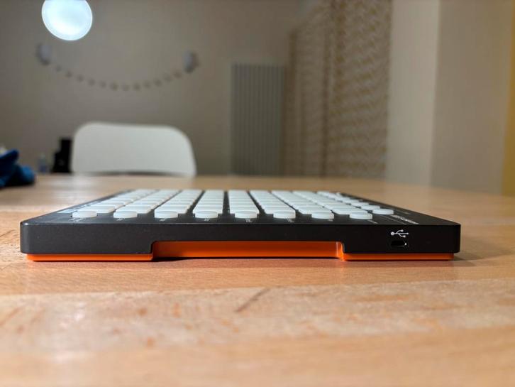 Novation Launchpad Mini - midi - prix négociable, Muziek en Instrumenten, Midi-apparatuur, Gebruikt, Ophalen