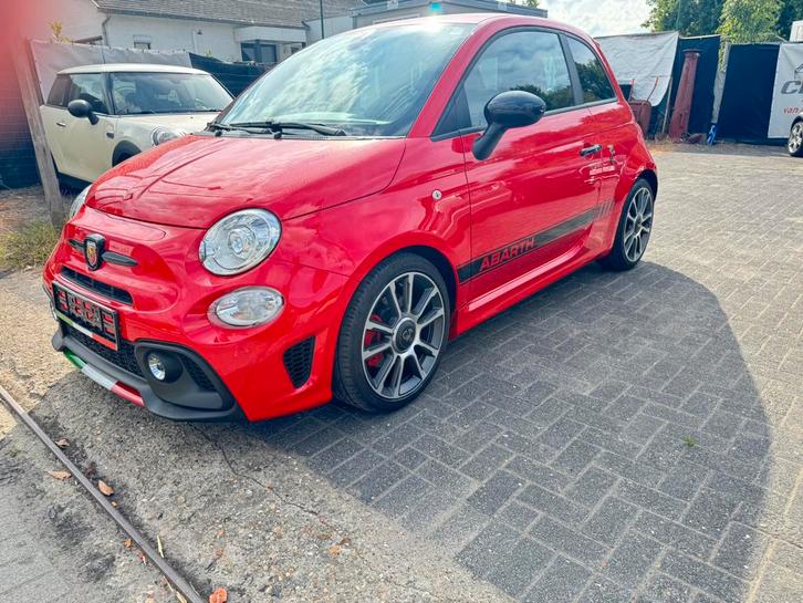 Fiat 500 Abarth 595 2024, Auto's, Fiat, Bedrijf, Te koop, ABS, Adaptieve lichten, Airbags, Airconditioning, Alarm, Apple Carplay