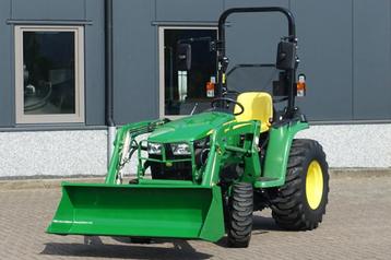 John Deere 3025E 4wd HST / 00160 Draaiuren / Voorlader