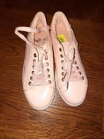 Baskets roses P37, Nieuw, Ophalen of Verzenden, Sneakers, Roze