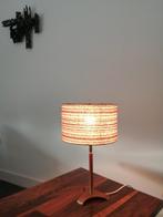 Prachtige tripod tafellamp, teak retro jaren 60 lamp, Ophalen