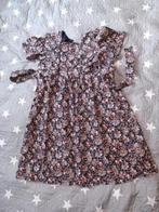 une véritable robe vintage/France/ t.10 a, Kinderen en Baby's, Kinderkleding | Maat 140, Ophalen of Verzenden