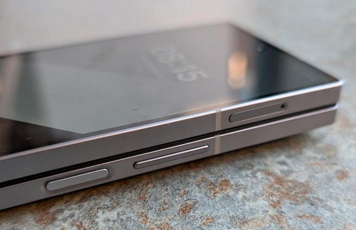 Samsung Fold 6 256 Go gris + Garantie 07/2028, Télécoms, Téléphonie mobile | Samsung, Galaxy Z Fold, Enlèvement ou Envoi