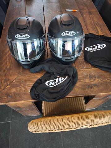 2 helmen hjc bluetooth (splinternieuw!) beschikbaar voor biedingen