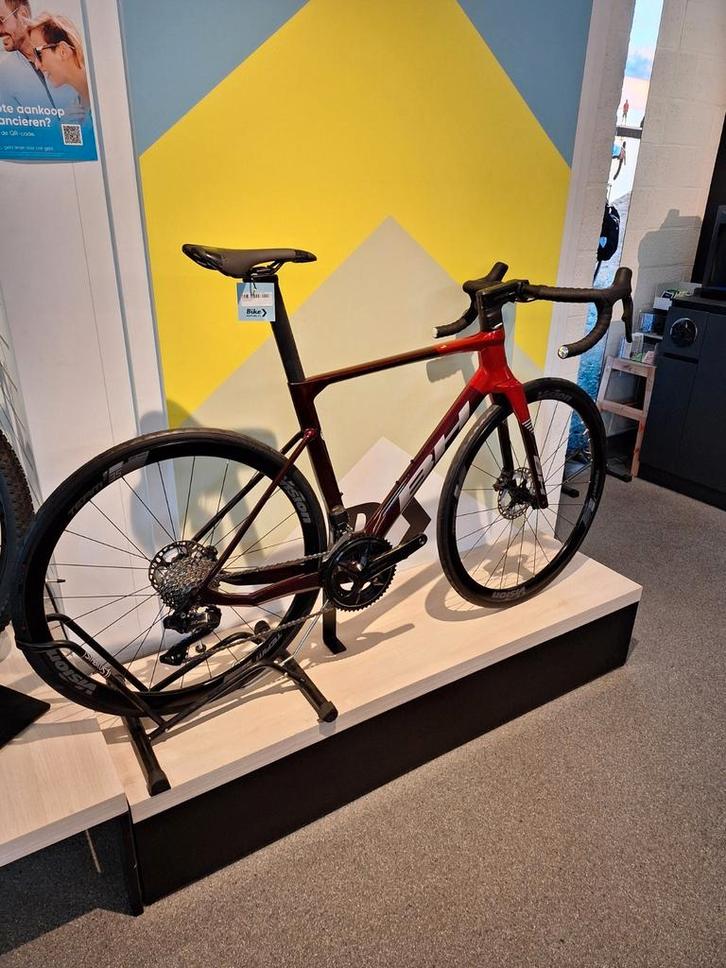 BH RS1 4.0 – racefiets uitverkoop (-20%), Fietsen en Brommers, Fietsen | Racefietsen, Ophalen