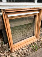 Dakraam Velux hout | 2 stuks 78x78cm, Ophalen, Dakraam