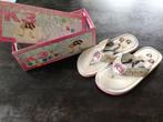 K3 slippers maat 33, Kinderen en Baby's, Ophalen, Studio 100, Meisje, Schoenen