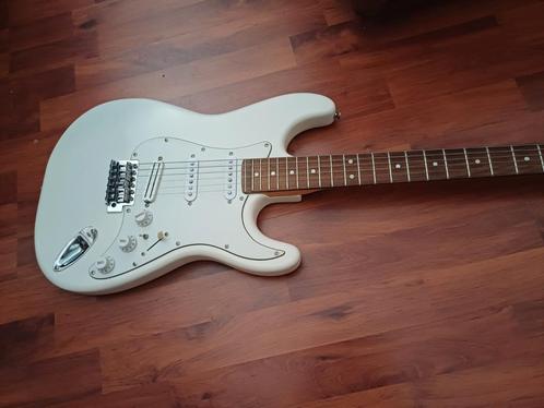 Stratocaster/ partscaster geen Fender maar zeker goed, Muziek en Instrumenten, Snaarinstrumenten | Gitaren | Elektrisch, Zo goed als nieuw
