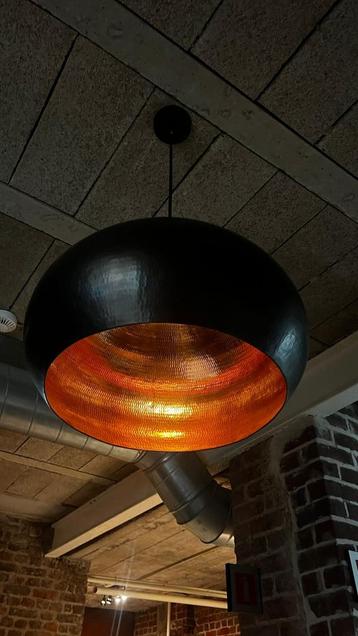 Design lampen beschikbaar voor biedingen