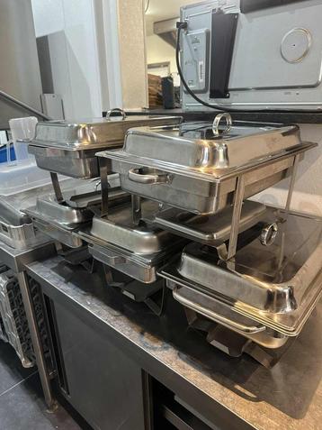 Diverse complete chafing dishes beschikbaar voor biedingen