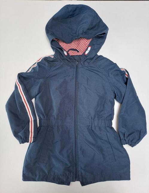 Mt 116 Donkerblauw zomerregenjasje met rode streep, Kinderen en Baby's, Kinderkleding | Maat 116, Zo goed als nieuw, Meisje, Jas