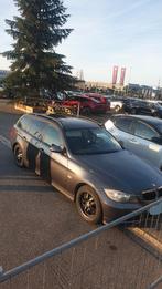 bmw 318i touring, Boîte manuelle, Autres couleurs, Noir, 5 portes