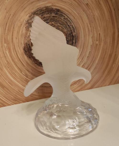 Beeldje AREND in mat/helder glas, Verzamelen, Beelden en Beeldjes, Zo goed als nieuw, Dier, Ophalen of Verzenden