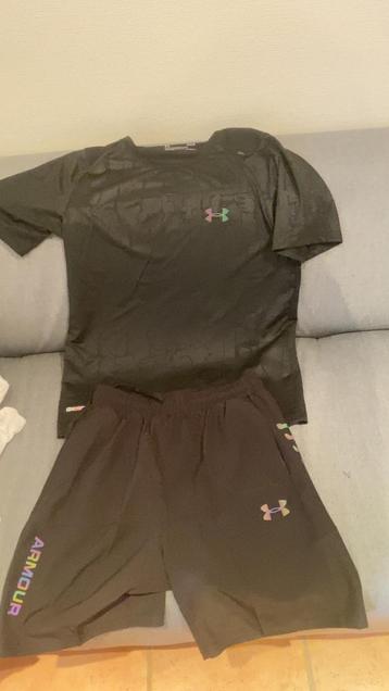 Under armour zomersetje beschikbaar voor biedingen