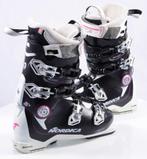 Chaussures de ski 38 38.5 EU pour femmes NORDICA, Sports & Fitness, Carving, Utilisé, Nordica, Chaussures