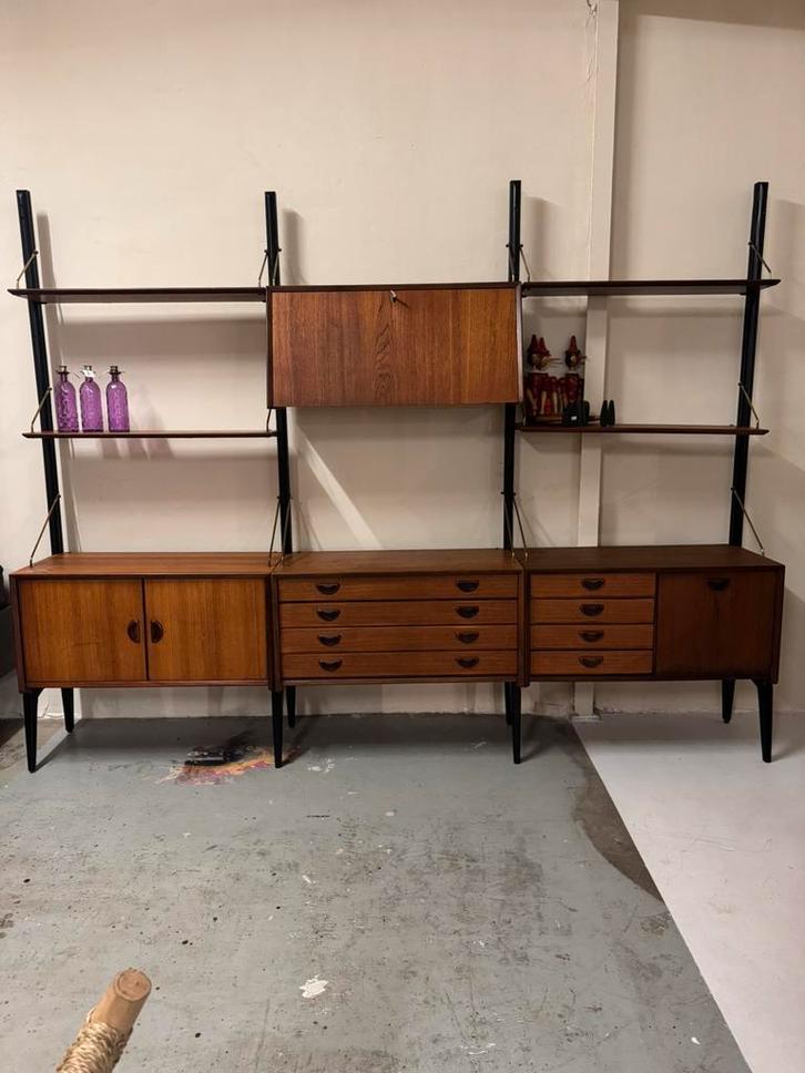 Louis van Teeffelen voor WeBe vintage modulair wandsysteem, Antiek en Kunst, Curiosa en Brocante, Ophalen of Verzenden