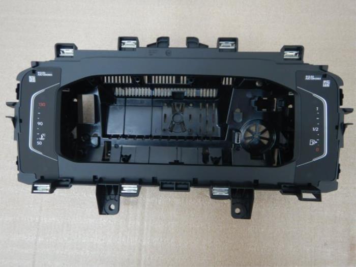 VW Passat B8 Facelift 3D-Teller Virtual Cockpit Behuizing, Autos : Pièces & Accessoires, Tableau de bord & Interrupteurs, Utilisé