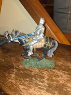 Statues Estolin cheval, Ophalen, Gebruikt