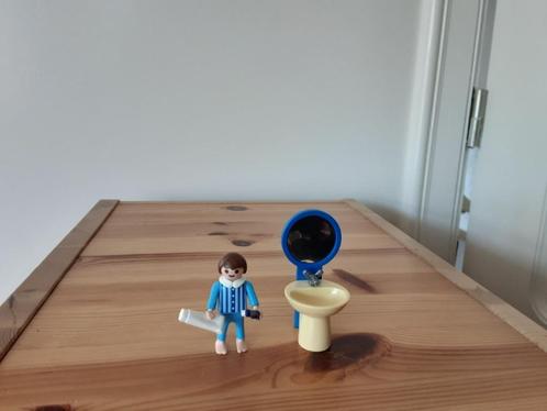 PLaymobil jongen en lavabo - compleet, Kinderen en Baby's, Speelgoed | Playmobil, Zo goed als nieuw, Complete set, Ophalen of Verzenden