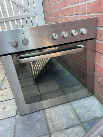 Oven  beschikbaar voor biedingen