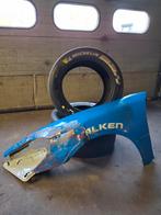 Spatbord porsh gt4 cayman gereden op 24u nürburg, Antiek en Kunst, Ophalen