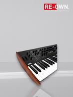 Korg Prologue 8 Synthesizer (nieuwstaat + doos + garantie), Muziek en Instrumenten, Ophalen of Verzenden, Zo goed als nieuw, 49 toetsen