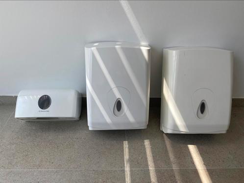 Diverse dispensers voor zeep, papieren doekjes, wc borstels, Huis en Inrichting, Badkamer | Badtextiel en Accessoires, Gebruikt