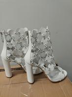 369C* Casadei - sexy shoes blanches cuir- lire (38,5), Vêtements | Femmes, Chaussures, Neuf, Chaussures à haut talons, Blanc, Casadei