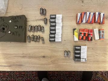TUBES / VALVES / LAMPEN NOS  beschikbaar voor biedingen