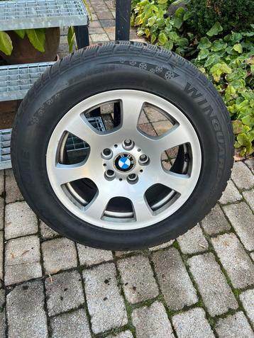 BMW Winterbanden 17 inch beschikbaar voor biedingen