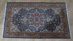 Oosters tapijt uit India 160 x 95 cm, Huis en Inrichting, Stoffering | Tapijten en Vloerkleden, 50 tot 100 cm, 150 tot 200 cm