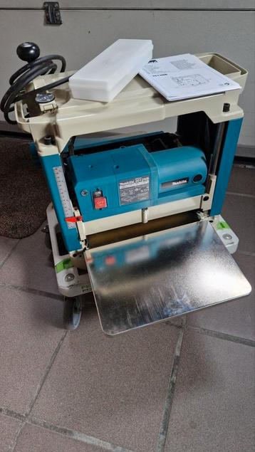 Makita 2012nb vandikte in perfecte staat beschikbaar voor biedingen