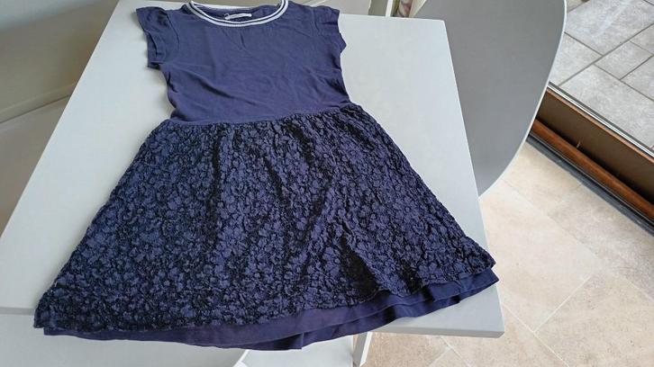 Kleedje - Maat 122, Kinderen en Baby's, Kinderkleding | Maat 122, Zo goed als nieuw, Meisje, Jurk of Rok, Verzenden