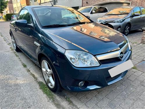 Opel Tigra Sport 1.3CDTI 84.000 km boek, Auto's, Opel, Bedrijf, Tigra, Airbags, Airconditioning, Boordcomputer, Centrale vergrendeling