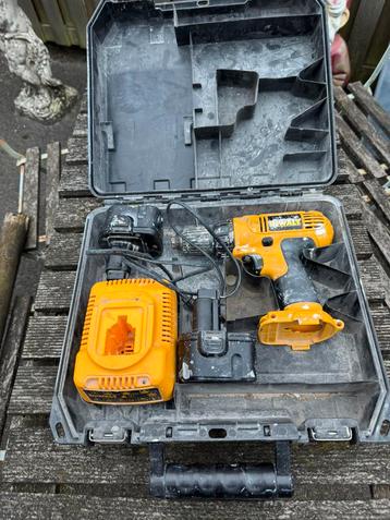 Dewalt vijsmachine, Ophalen, Gebruikt, Boor- en Schroefmachine